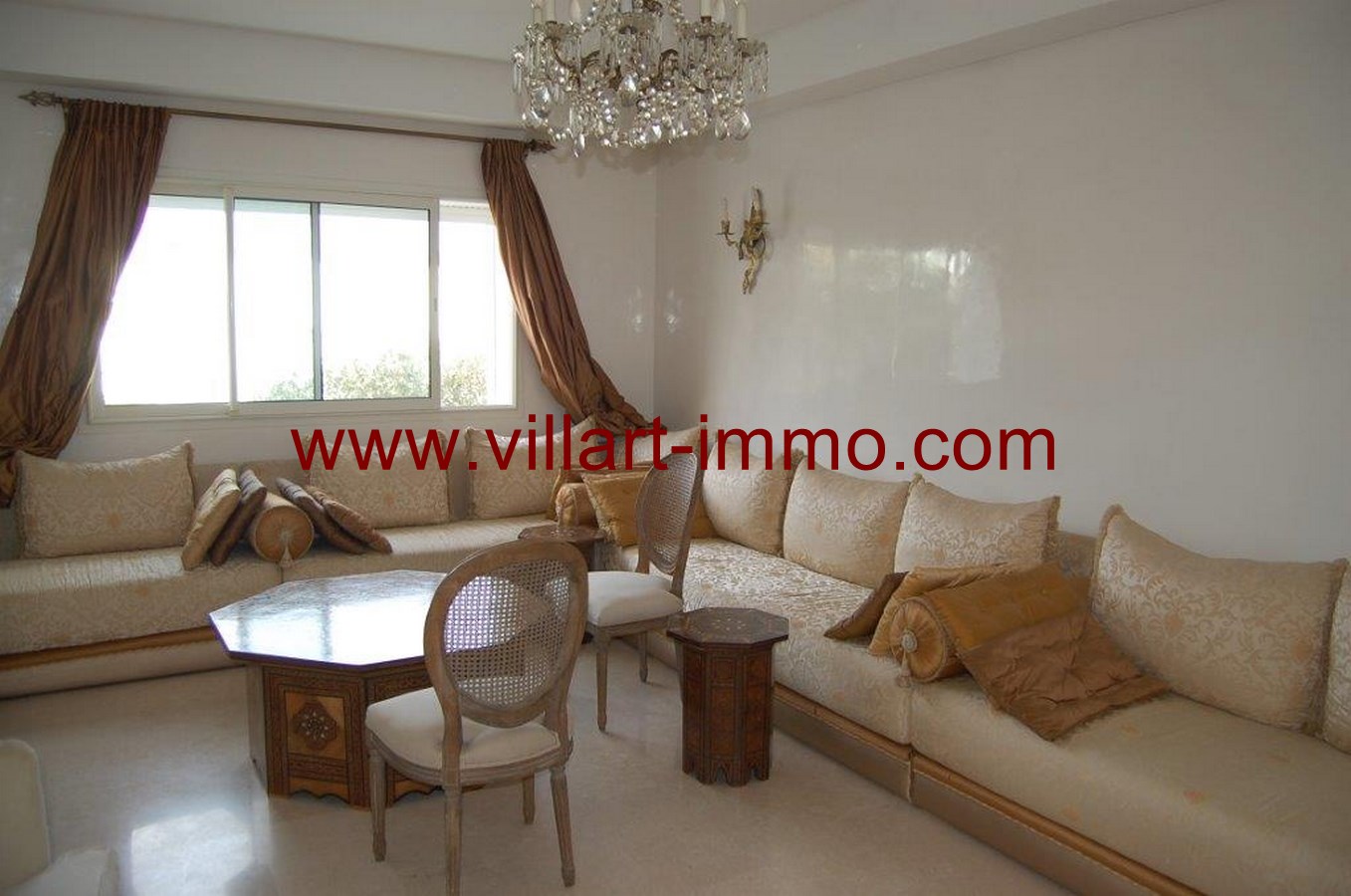 1-location-villa-non-meublee-tanger-salon-lv1000-villart-immo