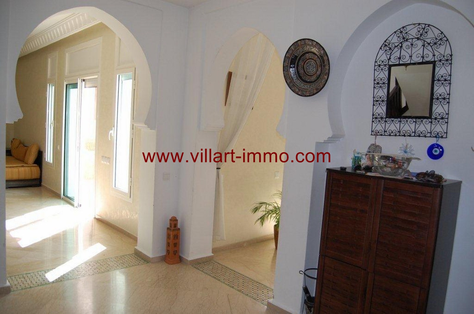 11-location-villa-meuble-malabata-tanger-couloir-lv884-villart-immo