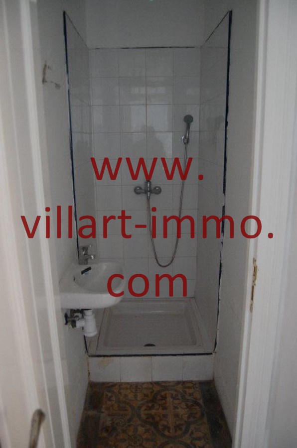 13-location-villa-non-meublee-iberia-tanger-salle-de-bain-2-lv777-villart-immo