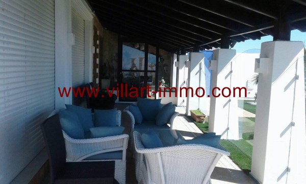 5-location-villa-meublee-tanger-mnar-terrasse-lv970-villart-immo