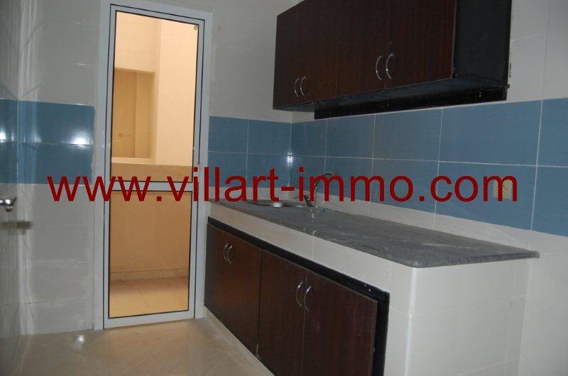 7-location-appartement-non-meuble-tanger-cuisine-l854-villart-immo-agence-immobiliere