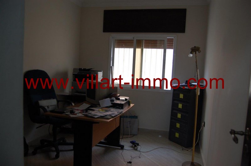8-a-louer-local-commercial-tanger-chambre-lc928-villart-immo