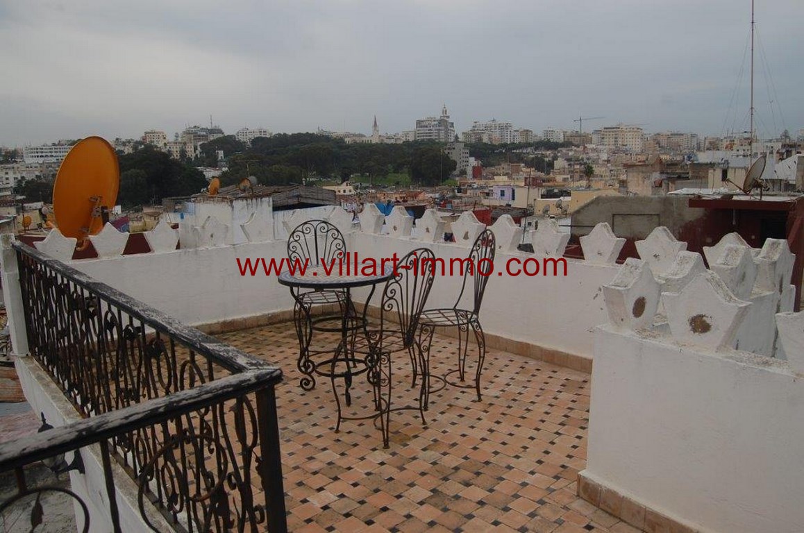A louer magnifique maison meublée au cœur de la kasbah avec une vue splendide sur la baie de Tanger.
