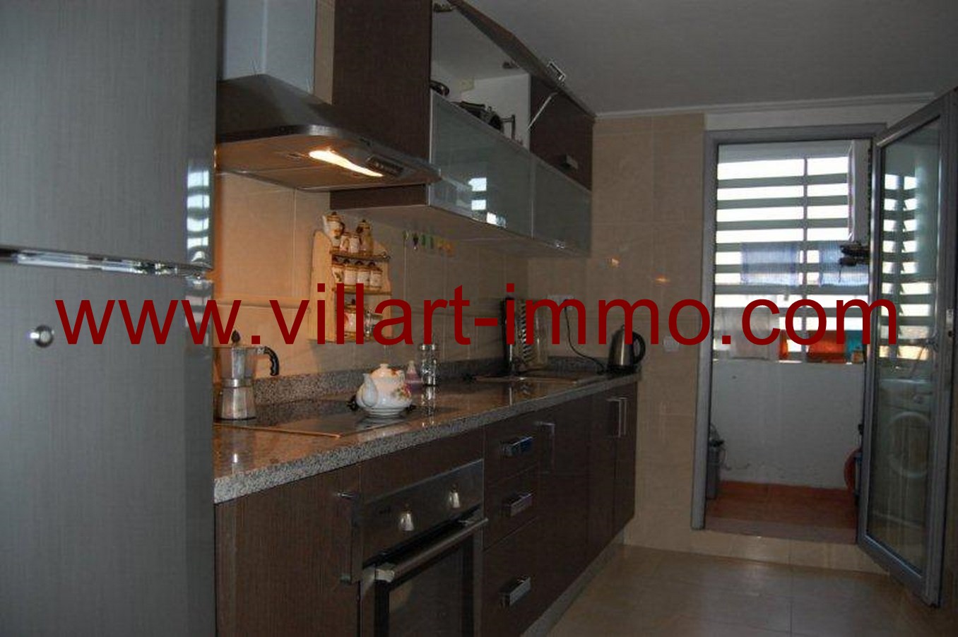 4-location-appartement-meuble-tanger-centre-ville-cuisine-l621-villart-immo