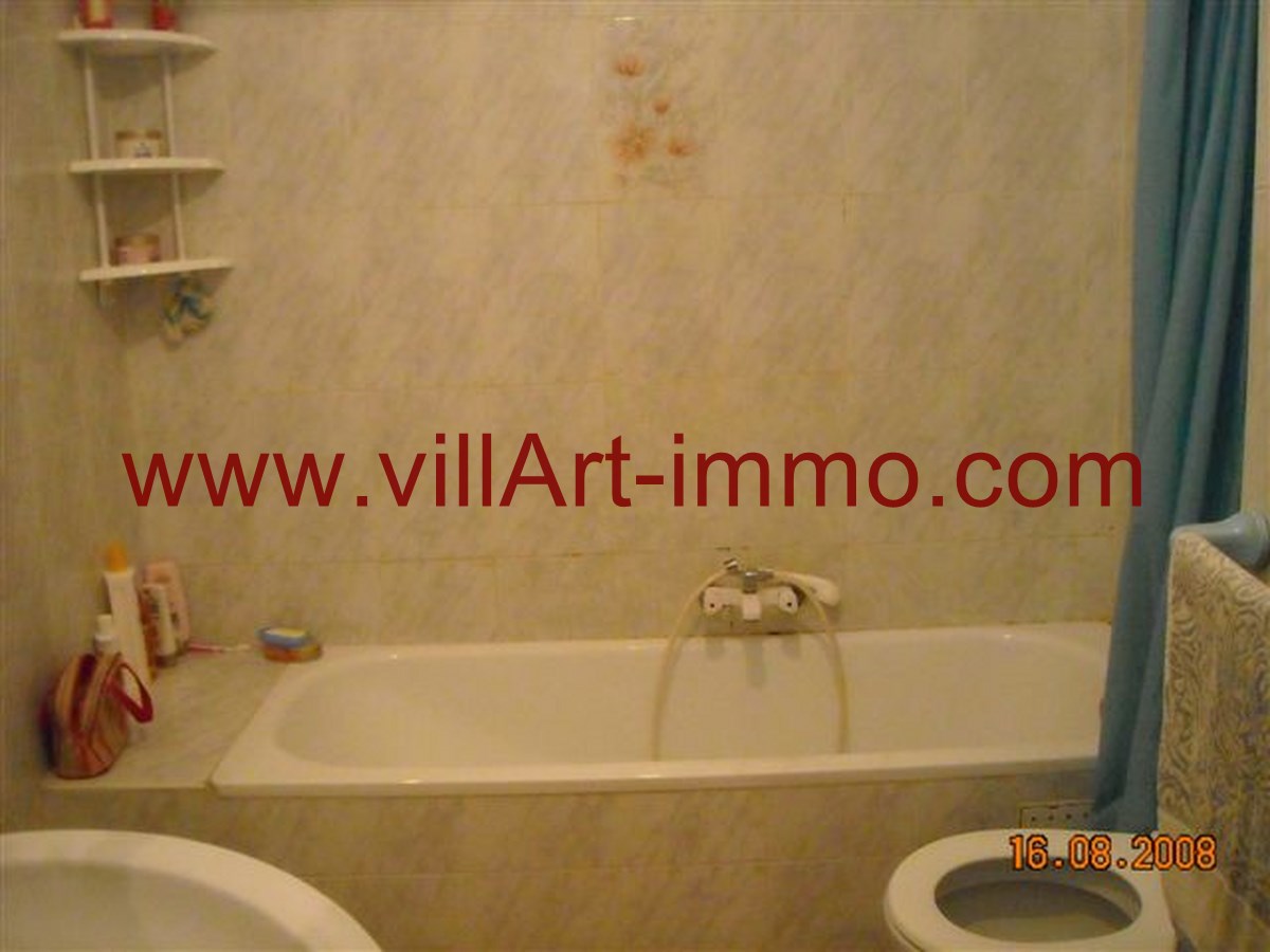 4-Location-Appartement-Meublé-Tanger-Salle de bain-L724-Villart immo
