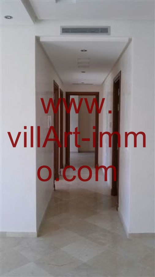 4-Location-Appartement-Non meublé-Tanger-Couloir-L706-Villart immo