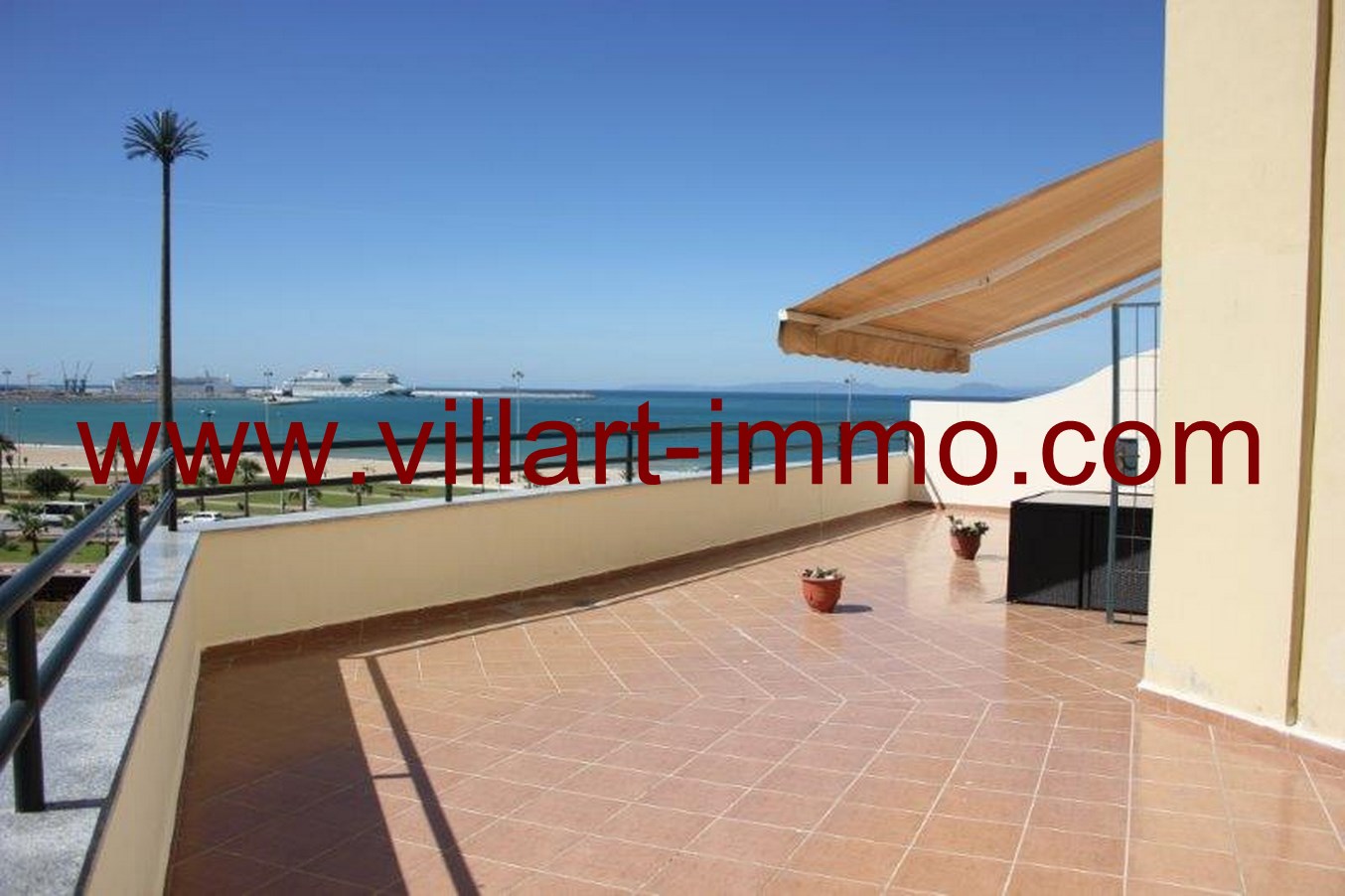 6-Location-Appartement-meublé-Tanger-terrasse-L651-Villart-immo