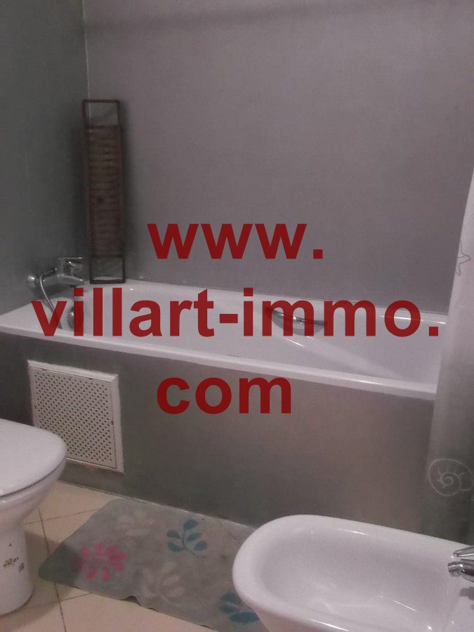 8-Location-Appartement-Tanger-Salle de bain2-L740-Villart immo
