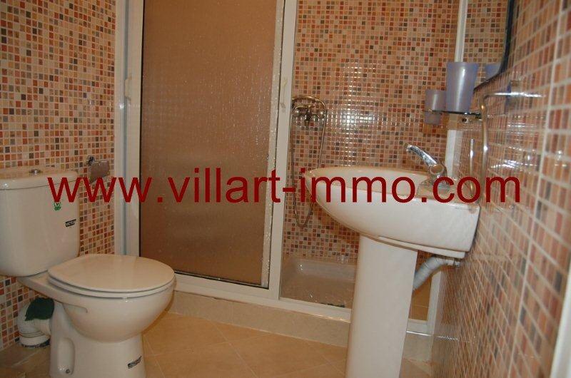 9-A louer-Appartement meublé-Tanger-centre ville-Salle de bain-L1004-Villart immo