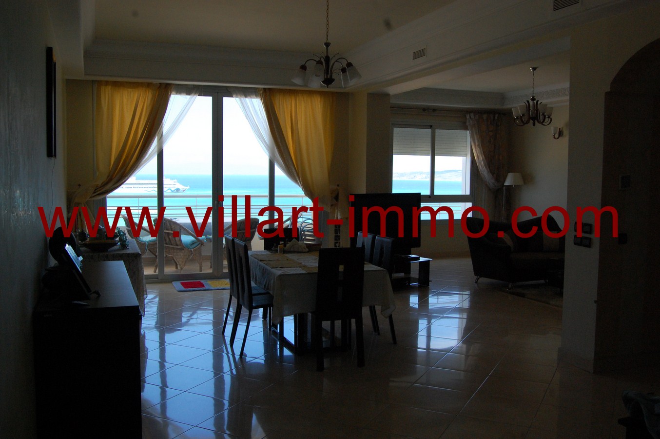 2-Location-Tanger-Appartement-Playa-L448-Salon