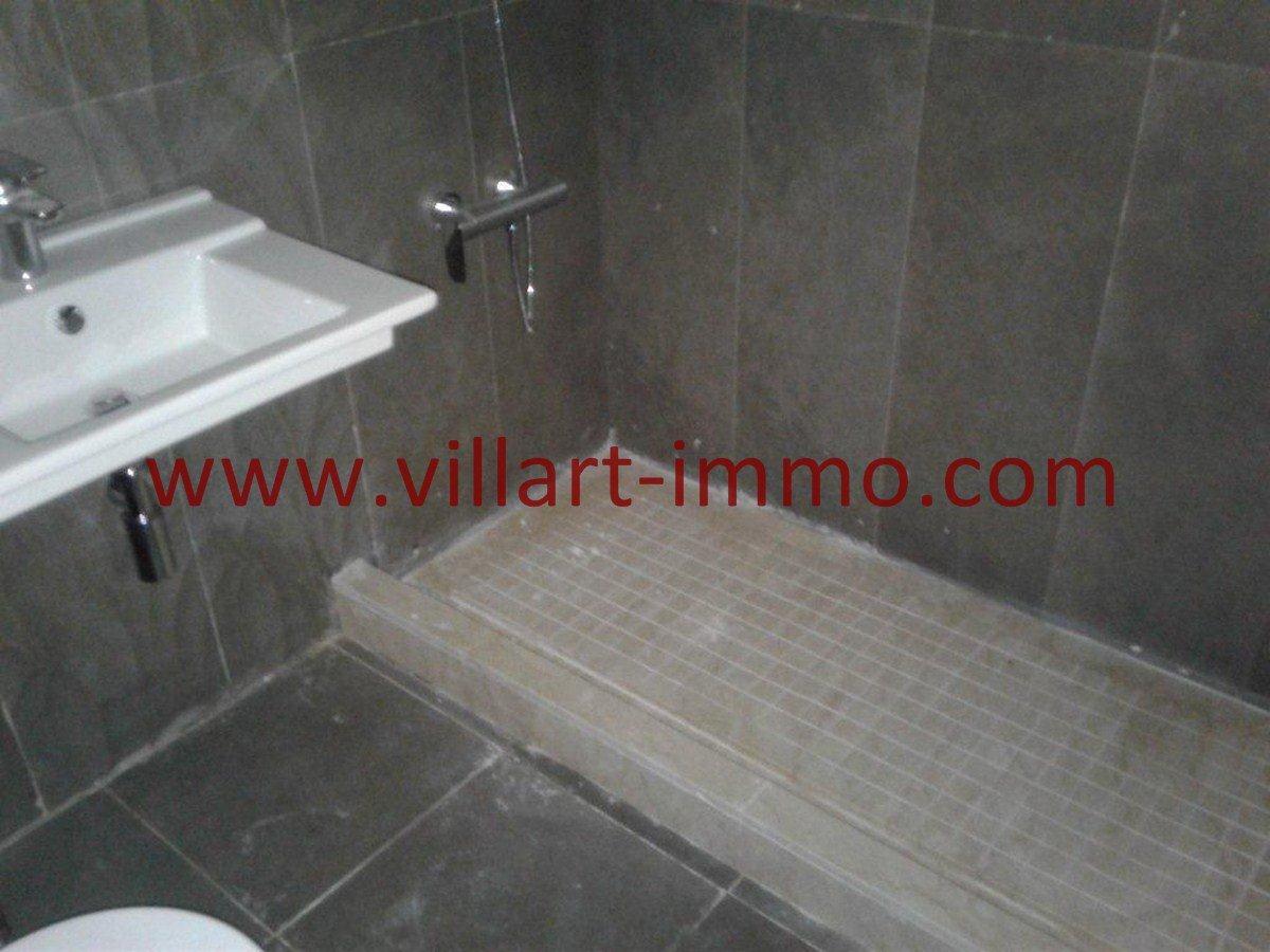 8-Vente-Appartement-Centre-ville-Tanger-Salle de bain 2-VA537-Villart Immo