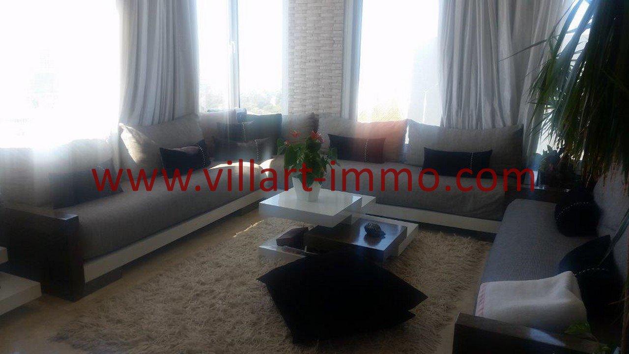 13-A vendre-Villa-Tanger-Tanja Balia-Salon-VV543