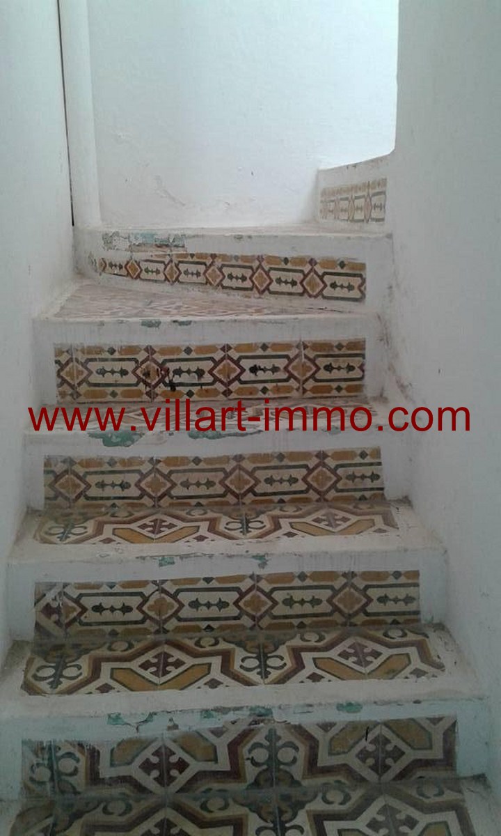 2-vente-maison-assilah-escaliers-vm393-villart-immo