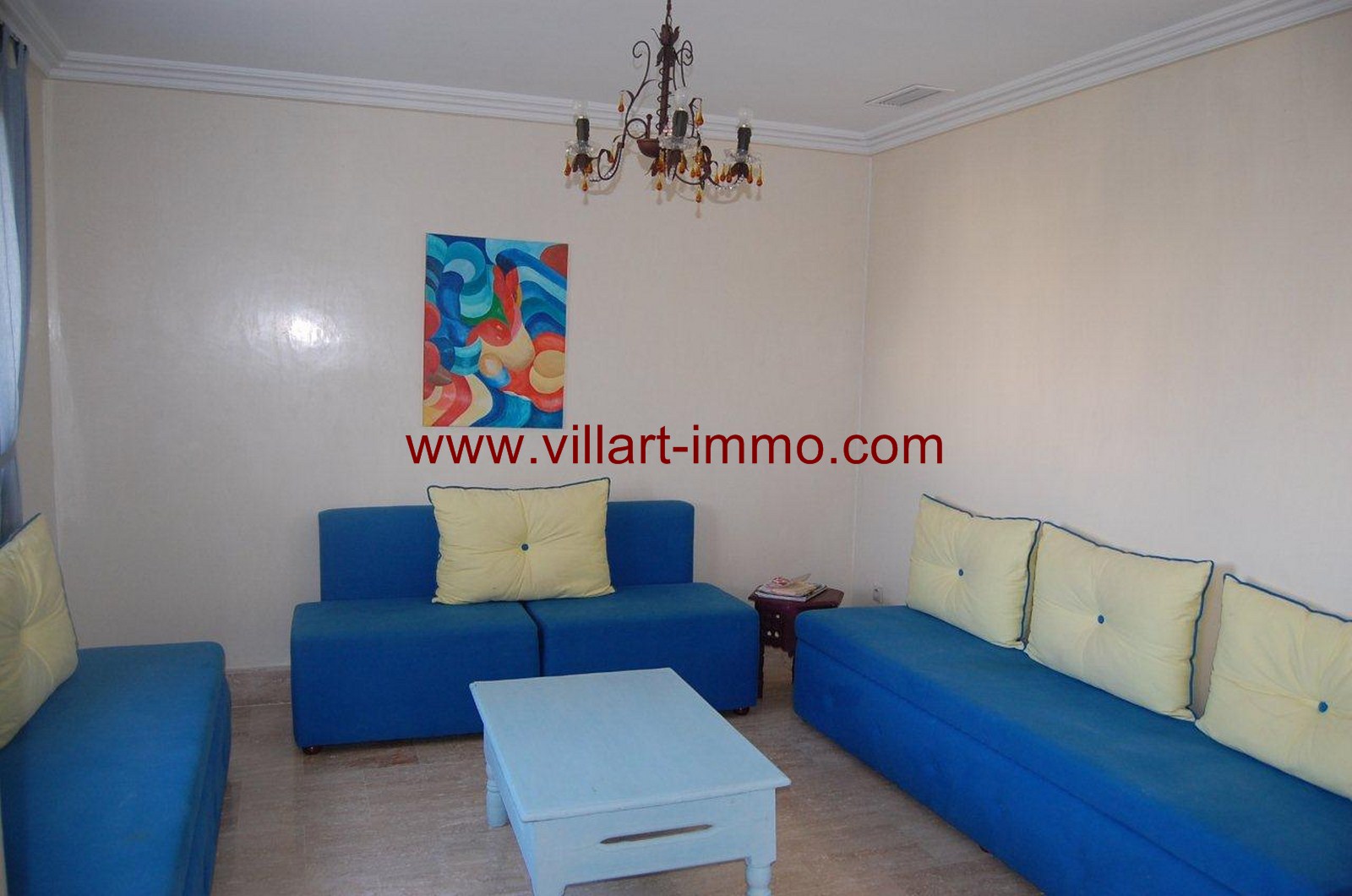 3-location-appartement-meuble-achakar-tanger-salon-2-l936-villart-immo