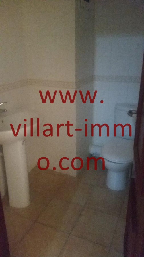 3-Location-Appartement-Non meublé-Tanger-Salle de bain 1-L913-Villart immo