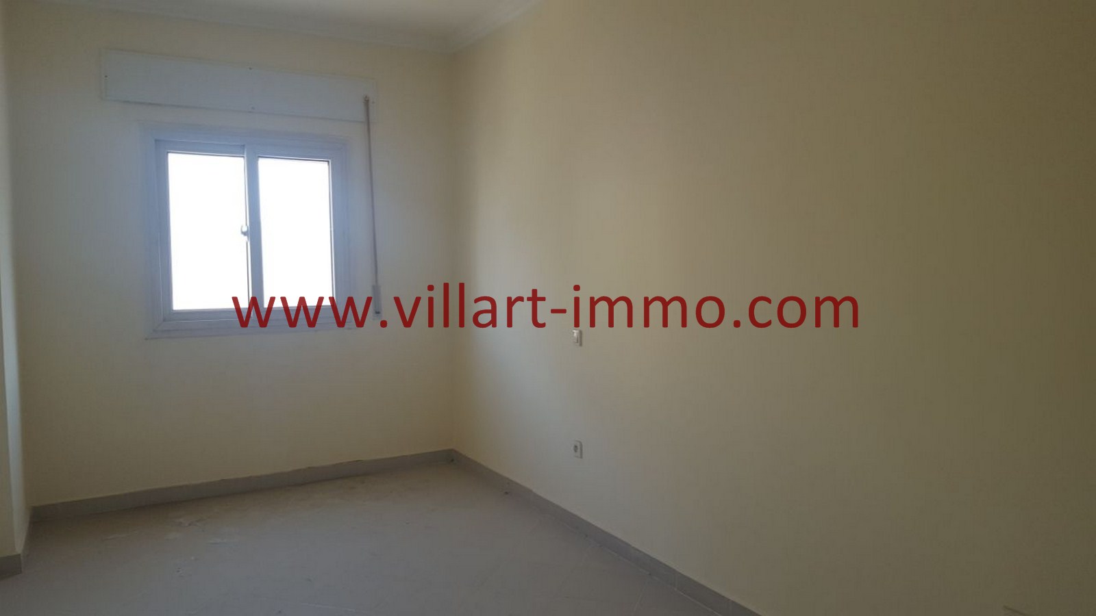 1-Vente-Appartement-Tanger-Mojahidine -Salon-VA485-Villart Immo